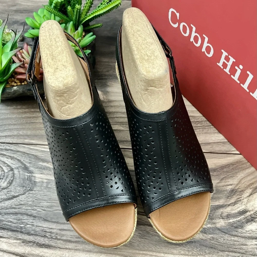 NIB Cobb Hill by Rockport 8W WIDE Erika Slingback Perforated Wedge Sandal Black